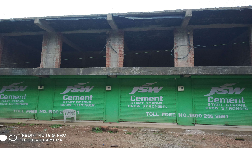 Commercial Shops