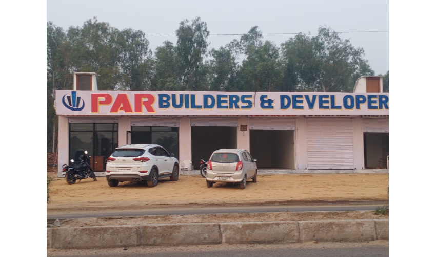 Commercial Shops
