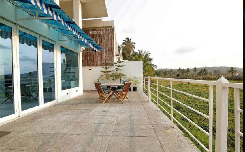 Villa