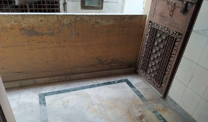 Builder Floor Apartment 